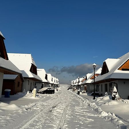 Vila Svistovka Stará Lesná エクステリア 写真